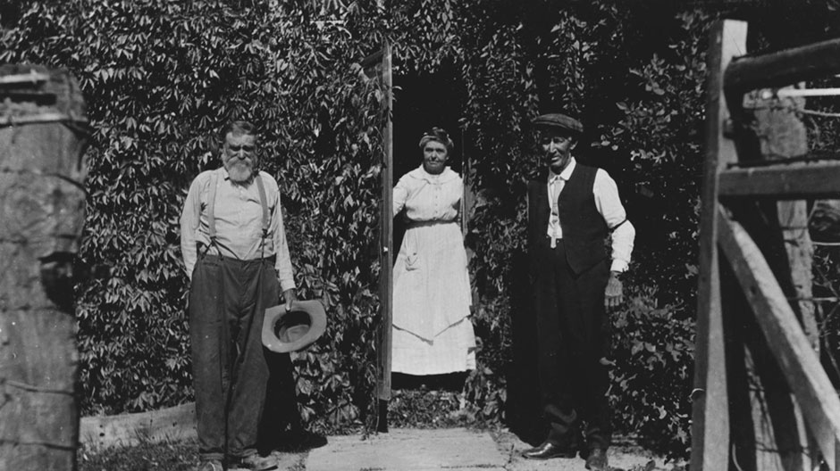 Niwot people, Jerome Gould, Mrs. Nancy Hinman, and Platt Hinman, photo courtesy of the Carnegie Library for Local History, Boulder, Colorado